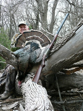 The author with one of the two Rios killed on Oklahoma-Texas hunt.