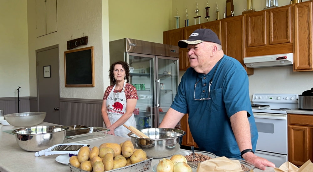 Tipper and Jim in kitchent